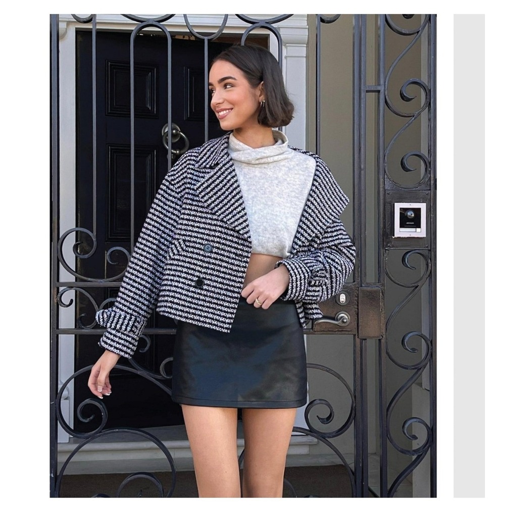 Belle & Bloom XS Black‎ White Striped Tweed Double Breasted Cropped Jacket NEW
